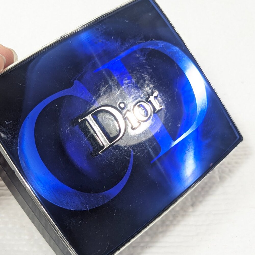 Dior 5 Couleurs Iridescent 809 Petal Shine Eyeshadow Palette‎ Full Size .21 oz - Picture 9 of 10
